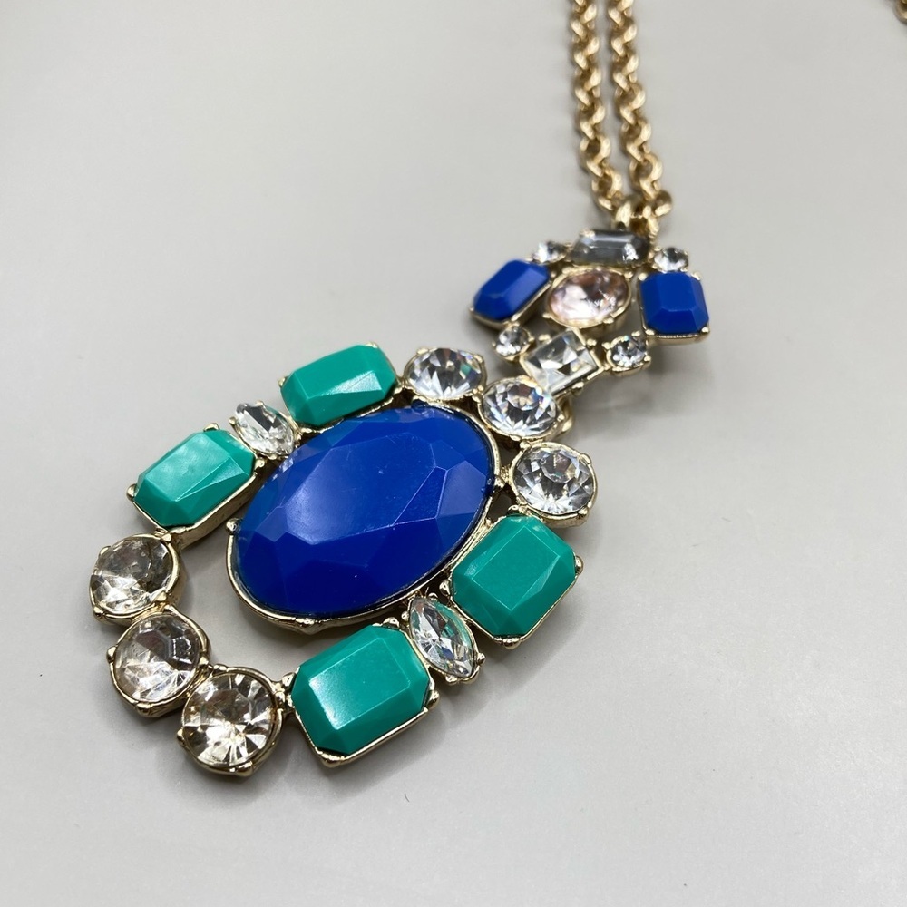 J. Crew Blue Cluster Pendant necklace - Picture 7 of 8